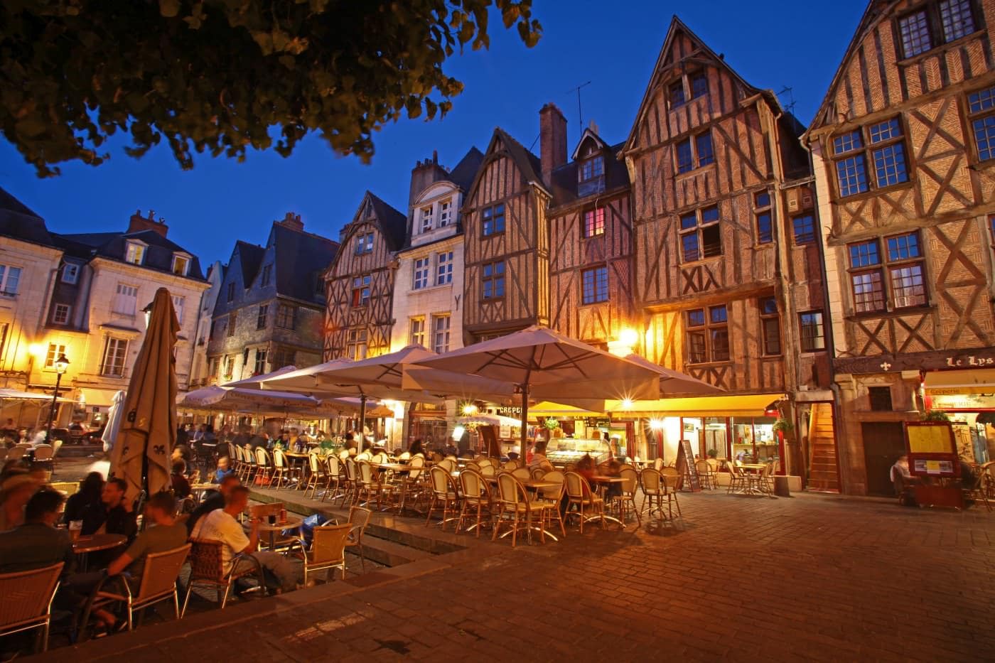 la ville de tours en france