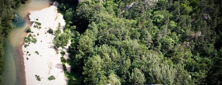 saut à l'élastique cirque des Baumes