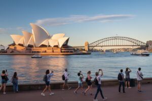 découvrez les incontournables à faire à sydney pour une première visite : sites emblématiques, activités uniques et conseils pour un séjour mémorable en australie.