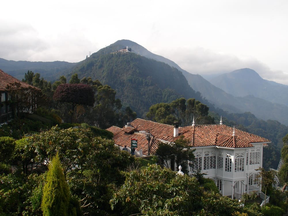 megahogar monserrate guadeloupe